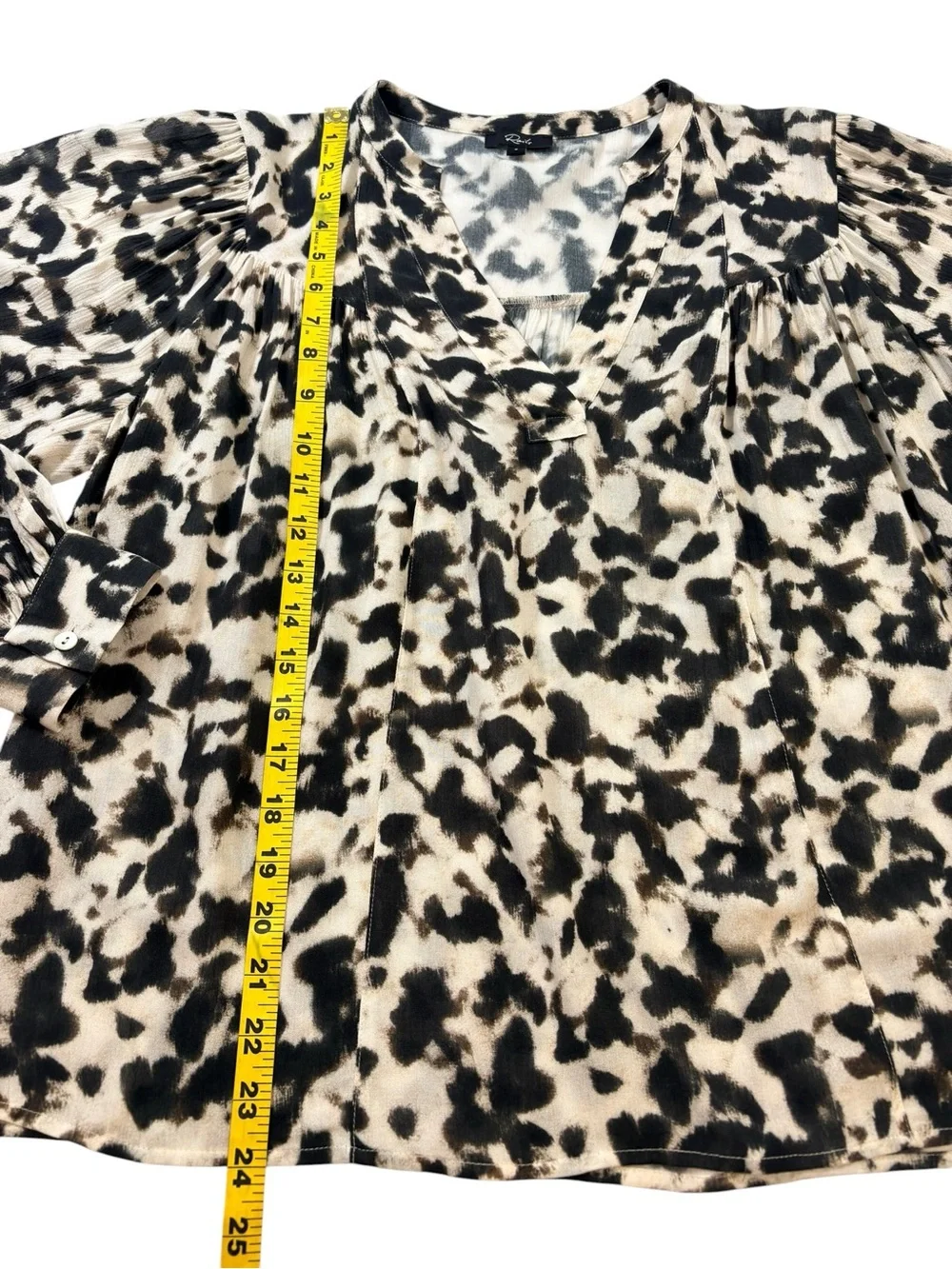 Rails Fable Blurred Cheetah Print Blouse  V neck Balloon Sleeve Top SzS Office - Picture 8 of 15